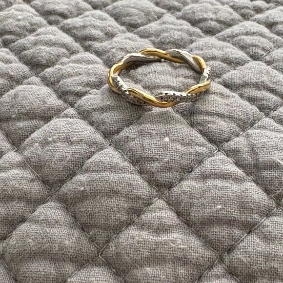 Vintage Delicate Gold and Pave Diamond Ring Size 8 EUC - Picture 5 of 7